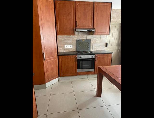 3 BEDROOM PROPERTY TO RENT IN TROYEVILLE